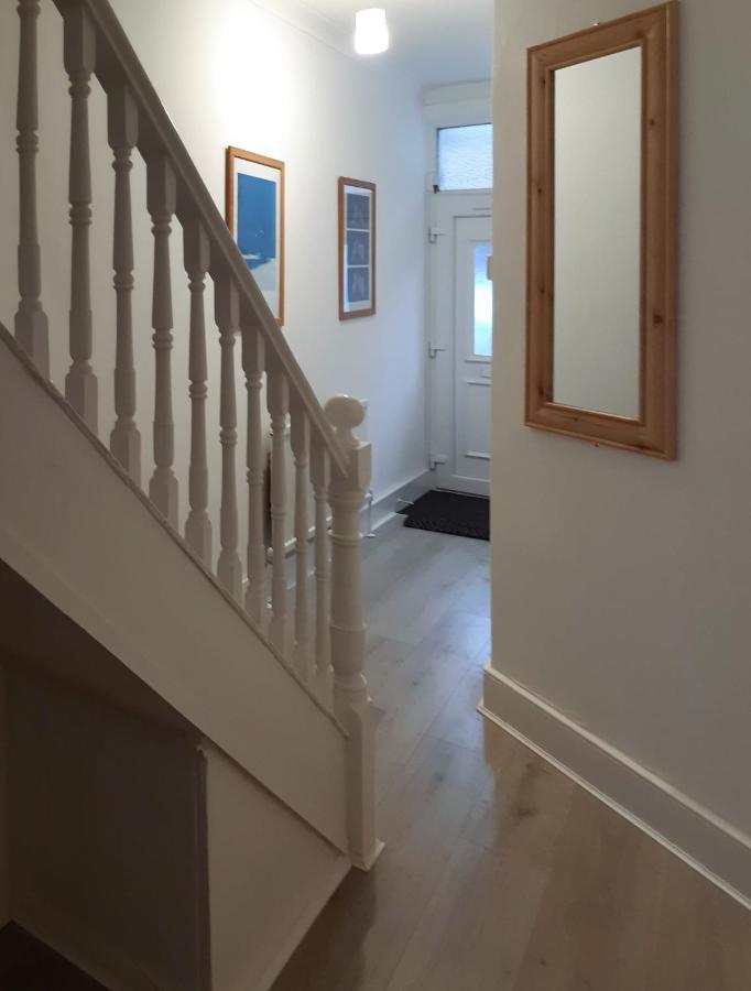 Welcoming 4 Bed Holiday Home In WTA Eastbourne Exterior foto