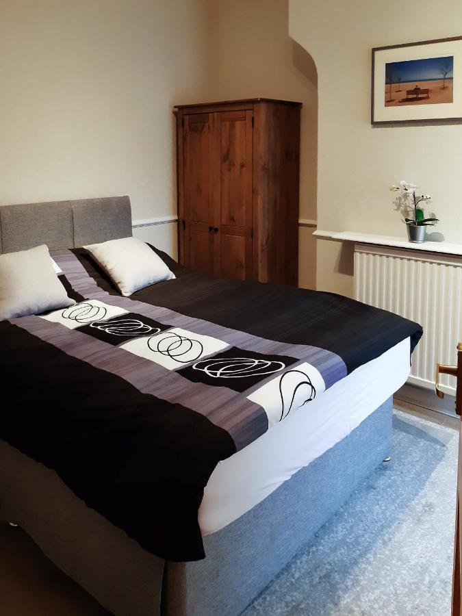 Welcoming 4 Bed Holiday Home In WTA Eastbourne Exterior foto