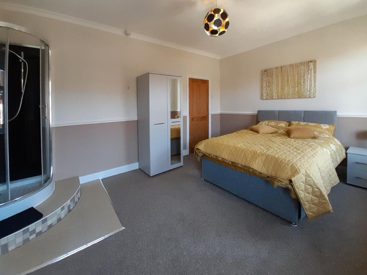 Welcoming 4 Bed Holiday Home In WTA Eastbourne Exterior foto