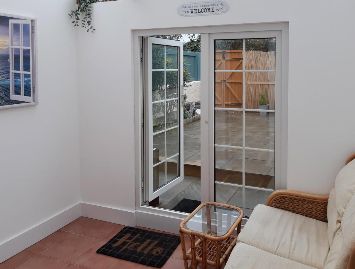 Welcoming 4 Bed Holiday Home In WTA Eastbourne Exterior foto